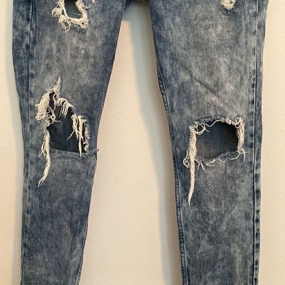 Pacsun Distressed Destroyed Skinny Jeans Size 28x30 - Picture 3 of 11